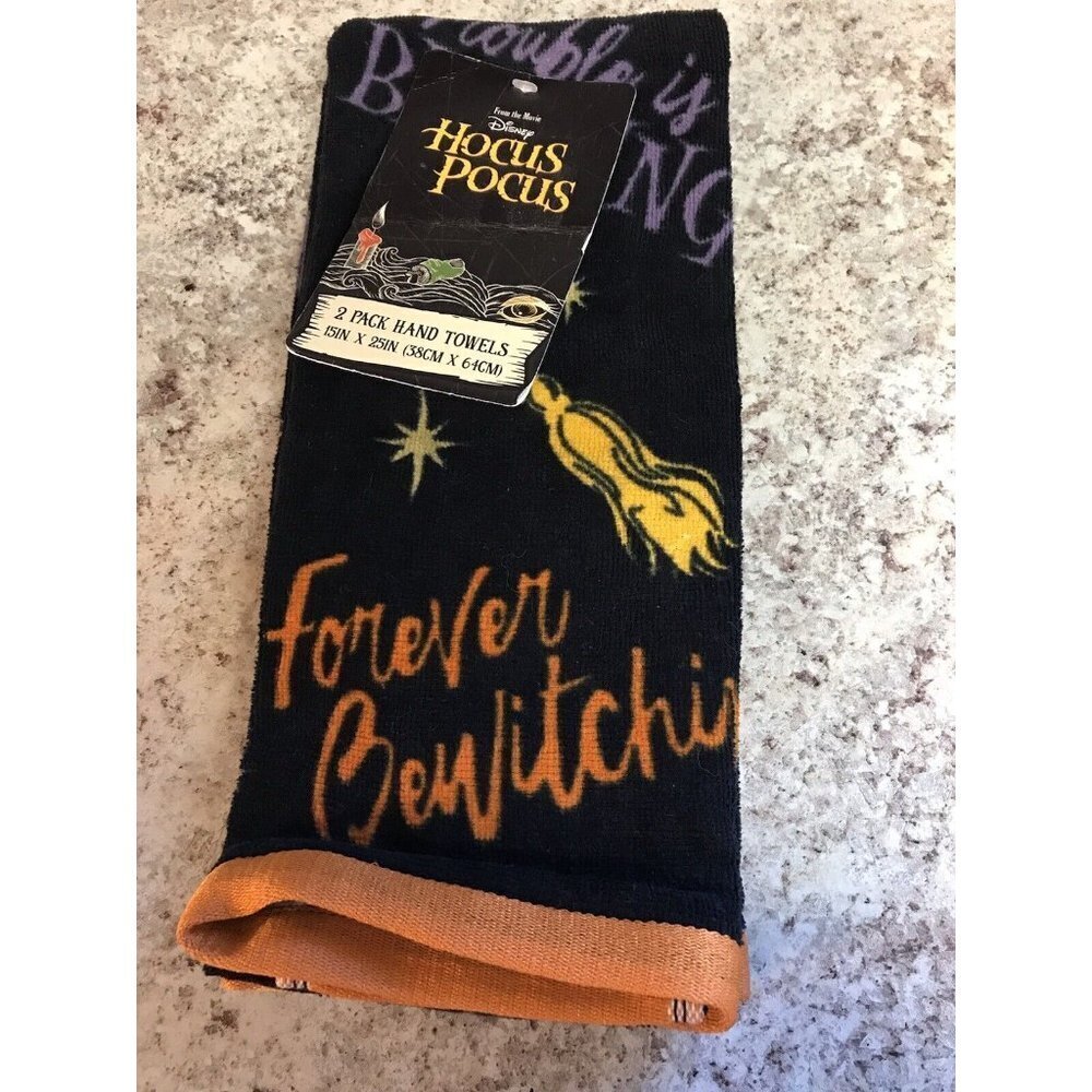 2 Pk Hocus Pocus Hand Towels Black Witches Brooms Vacuum Disney Movie Coven Crew